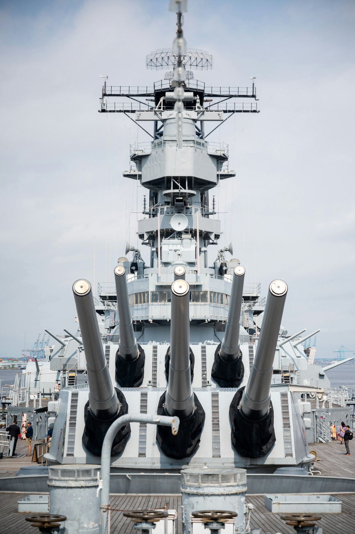 U.S. Admiral Asked Whether He Would Follow Orders to Attack Canada — supporting image 1